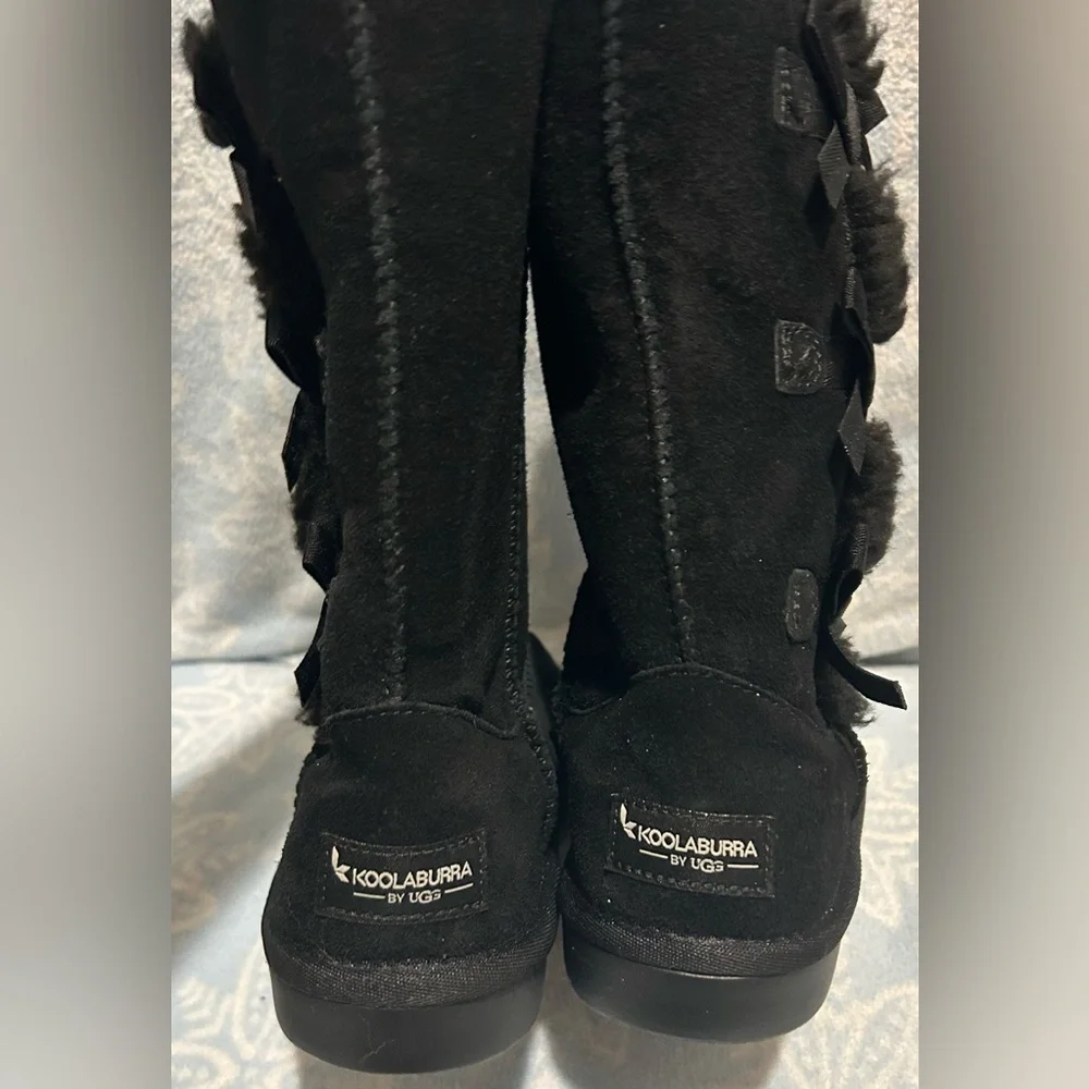 Koolaborra by UGG Victoria tall Winter boots Girls size 2 NEW